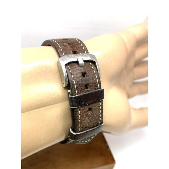 Tag Heuer Autavia Men's Watch WBE5116 Swiss Automatic Blue Dial Leather Strap - Picture 9 of 13